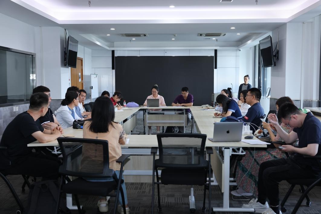 资讯动态 | 名师领航启新程,科教融合育未来 ——2025年科技教师交流活动(名师工作室)开班仪式成功举办 资讯动态 | 名师领航启新程,科教融合育未来 ——2025年科技教师交流活动(名师工作室)开班仪式成功举办