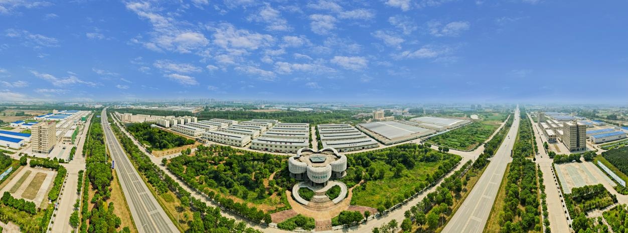 天门“智”衣“织”出全球新丝路