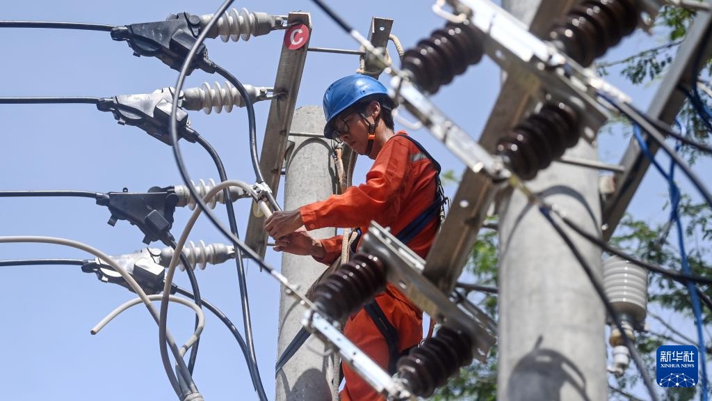 迎峰度夏保供电 迎峰度夏保供电