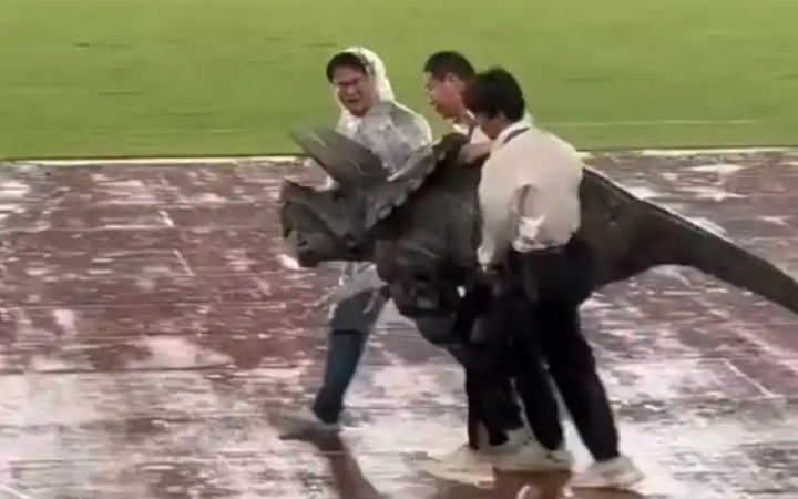“我丢掉的笔画，要一分一分拿回来！”