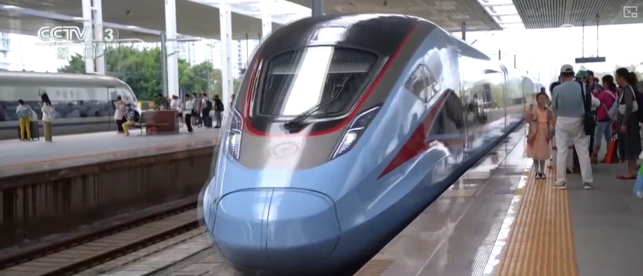 从零公里起步到全面领跑 中国高铁凭借诸多优势与技术“圈粉”