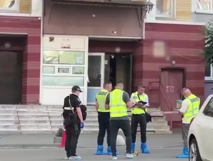 乌克兰国安局官员遭近距离枪杀 乌克兰国安局官员遭近距离枪杀