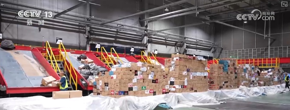 科技“锁鲜”赋能抢“鲜”生意竞速跑 天山脚下美味成百姓餐桌上“常客”