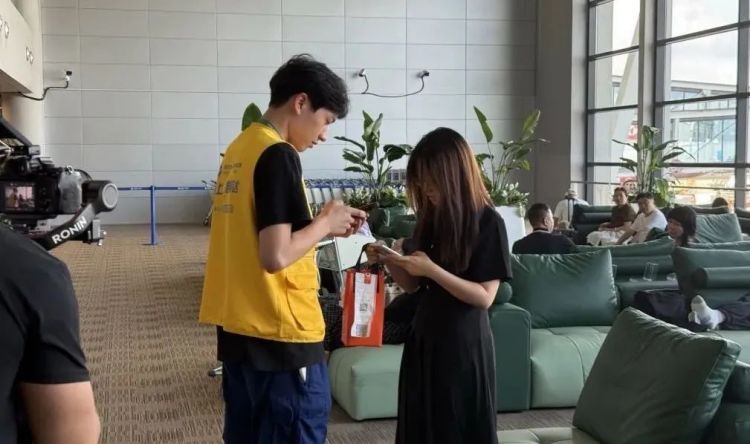 1小时65元睡眠舱+24小时免费淋浴，这个机场放“大招”