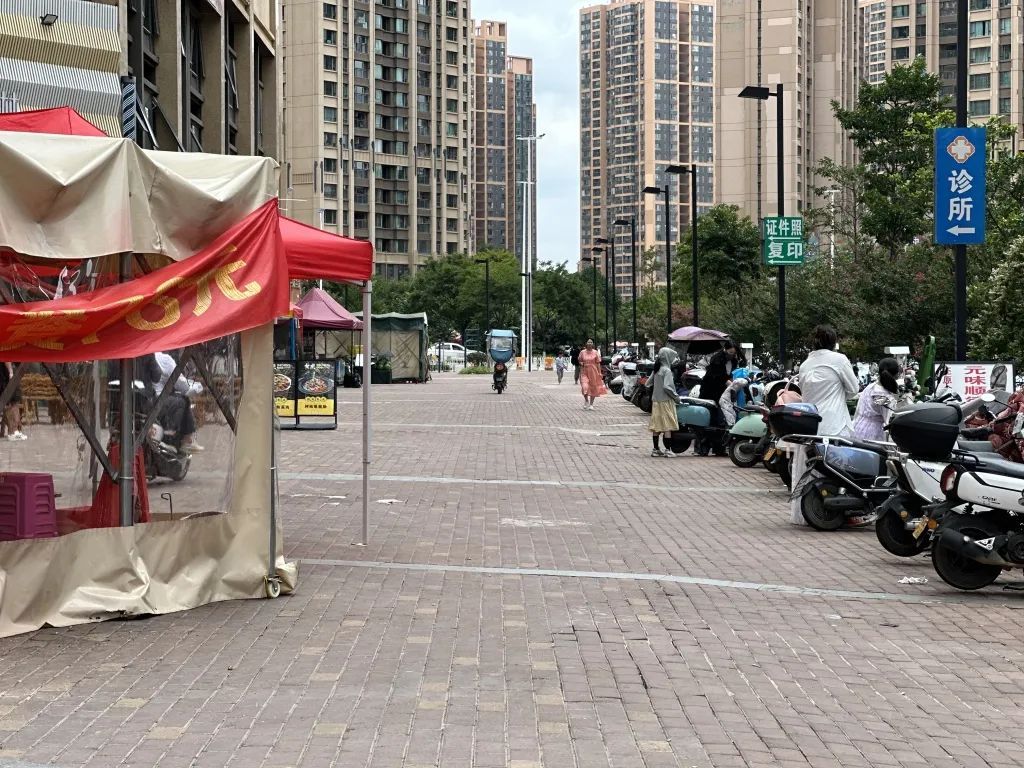 8岁小孩遭男子醉酒后用椅子砸头,“要做开颅手术” 8岁小孩遭男子醉酒后用椅子砸头,“要做开颅手术”