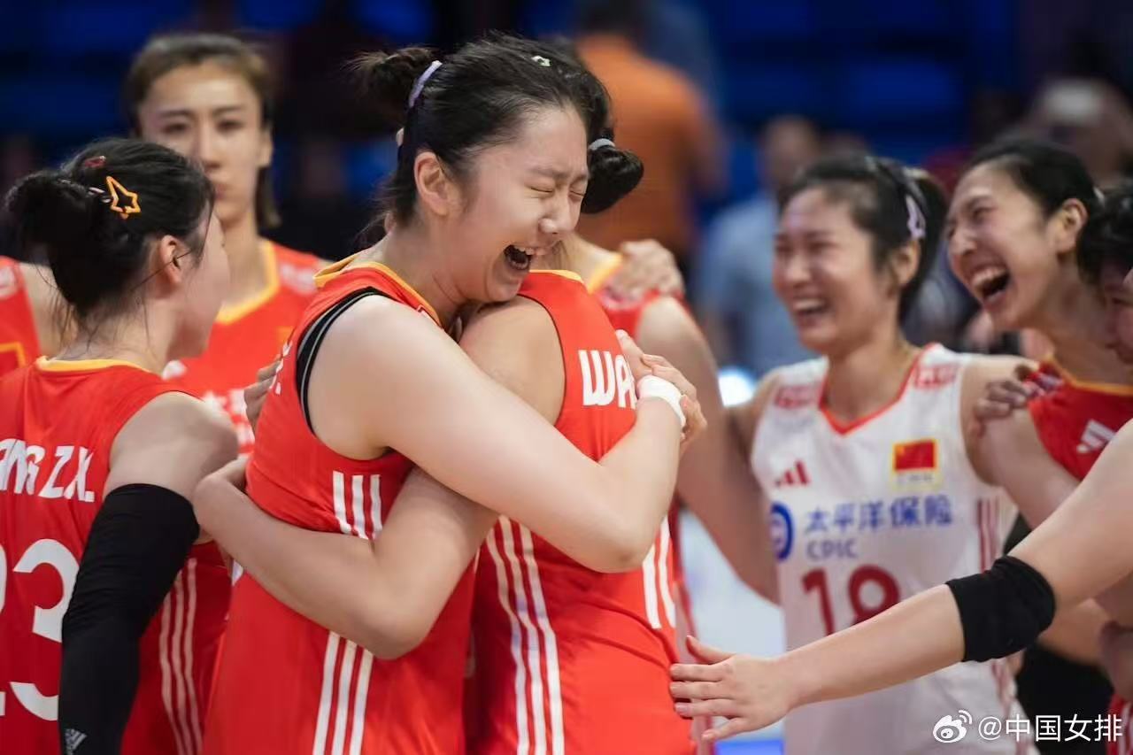 祝贺!中国女排激战五局收获开门红 祝贺!中国女排激战五局收获开门红