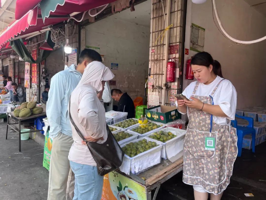 最贵曾卖到150元/公斤！昆明这种水果大降价→