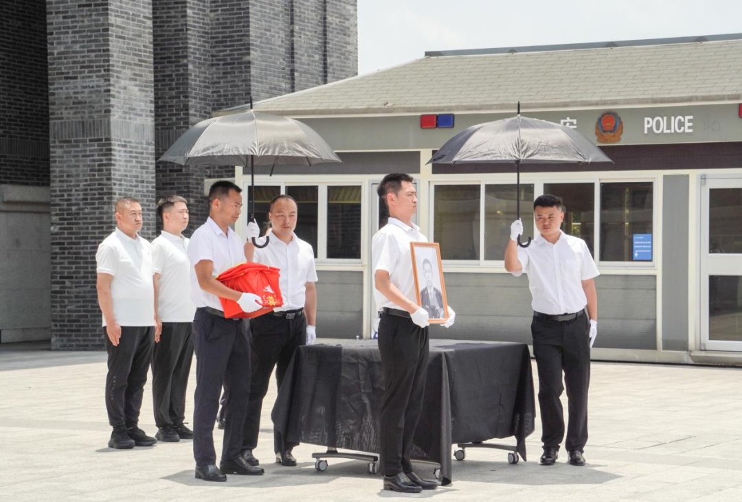 英雄回家!25岁贵州籍烈士魂归故里 英雄回家!25岁贵州籍烈士魂归故里