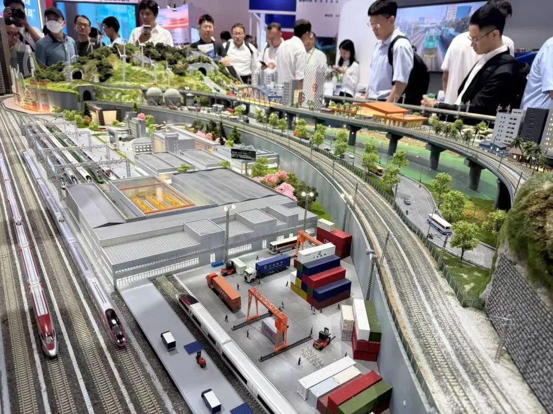 4.8万公里！中国高铁营业总里程占世界七成以上