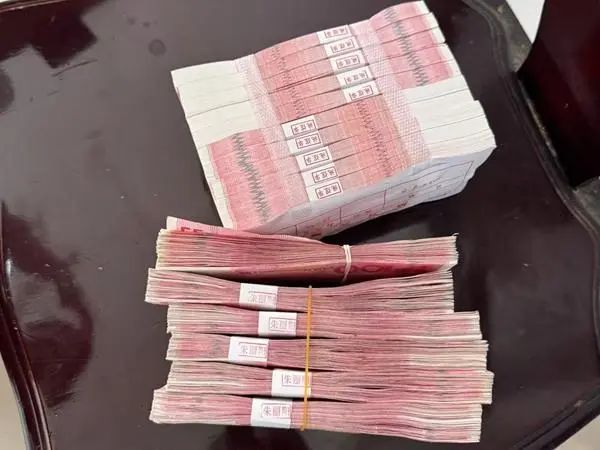 上海女子花8.8元买了个电扇,接下来发生的事让她惊出一身冷汗 上海女子花8.8元买了个电扇,接下来发生的事让她惊出一身冷汗