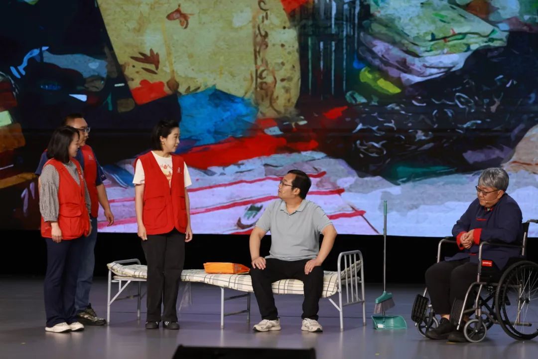 “初心耀红墙 萤火映万家” 西城区社区工作者“萤火计划”2.0正式发布