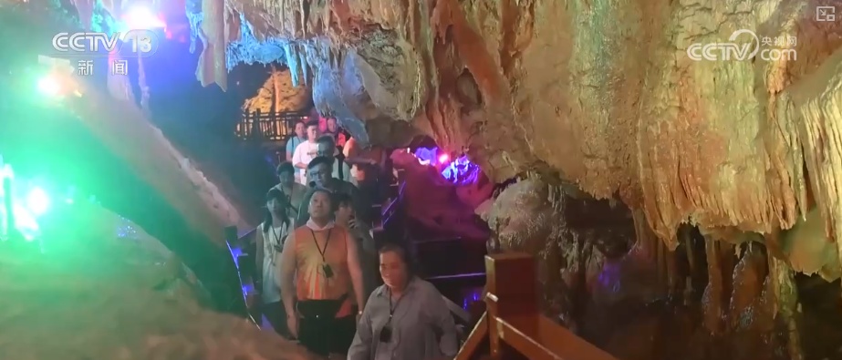 以水为“媒”打造“清凉”文旅消费新业态 激活夏日经济新活力 以水为“媒”打造“清凉”文旅消费新业态 激活夏日经济新活力