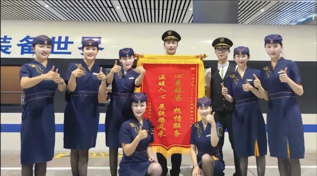 生了生了，母子平安！为伸出援手的人们点赞！
