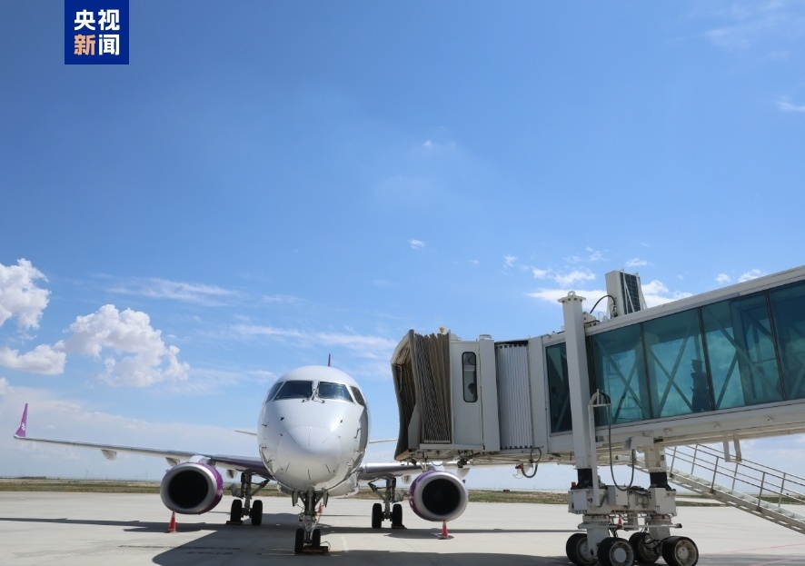 内蒙古二连浩特航空口岸正式开放 内蒙古二连浩特航空口岸正式开放