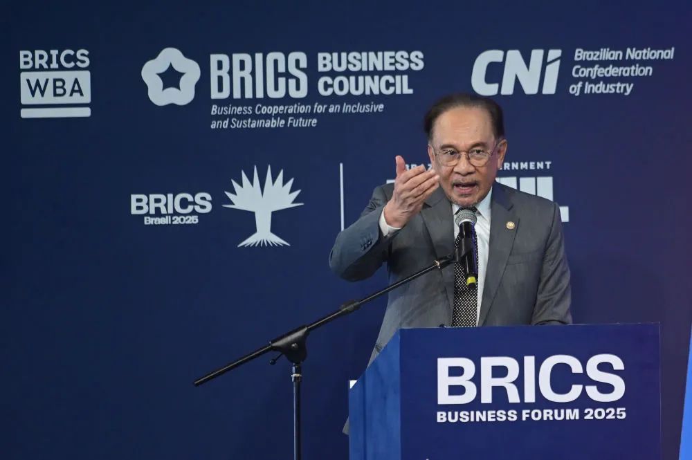 鲁比奥开启亚洲行,看看特朗普给他挖了多少坑…… 鲁比奥开启亚洲行,看看特朗普给他挖了多少坑……