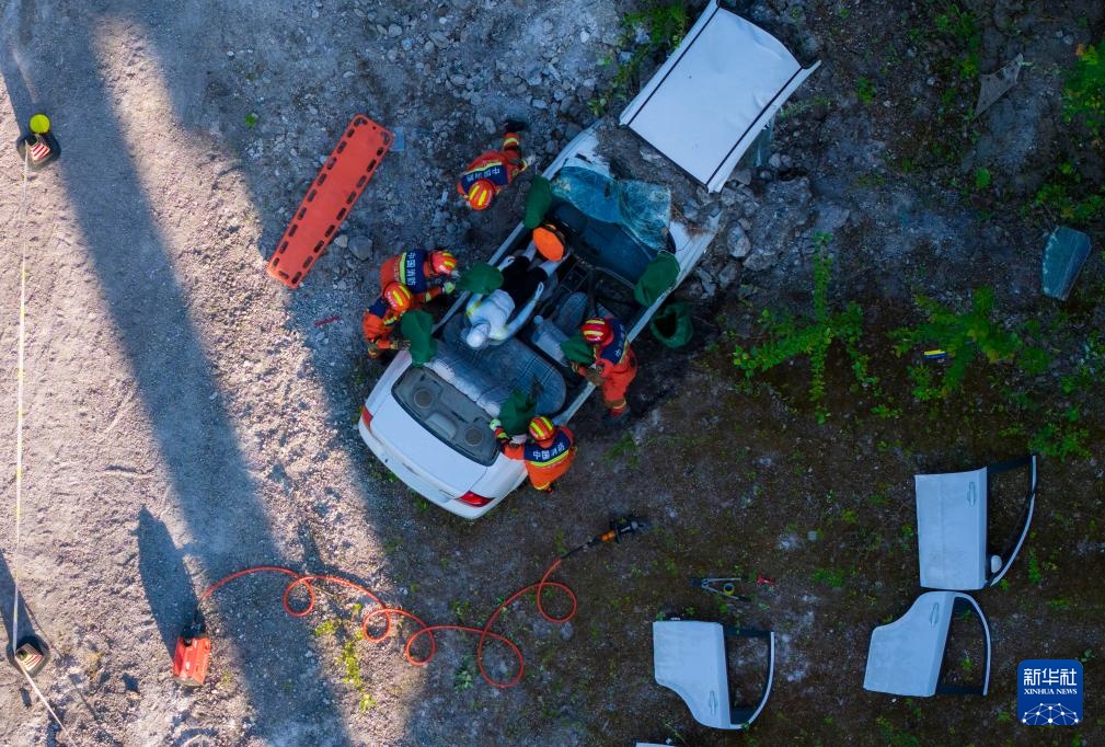 黑龙江开展跨区域抗震救灾综合实战拉动演练