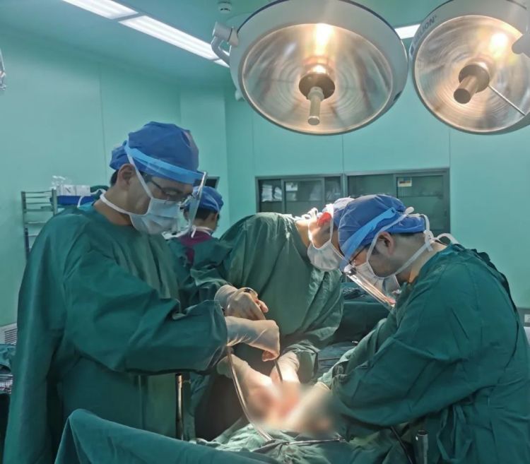 13岁少年被切除重要器官！脾脏脆弱“如豆腐”，撞击很要命