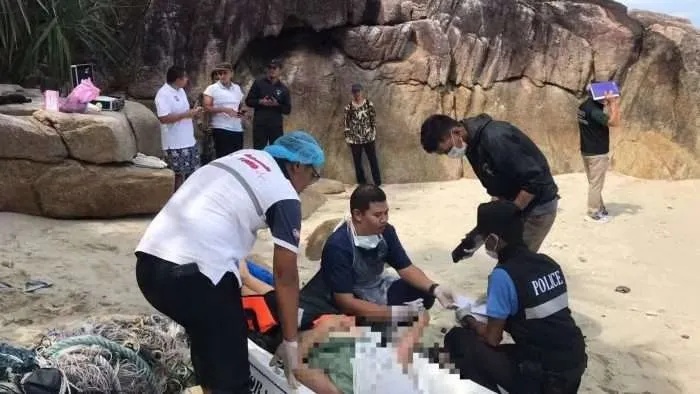 29岁中国女游客在泰国丽贝岛溺亡，初步调查显示其下海捡无人机时不幸遇难