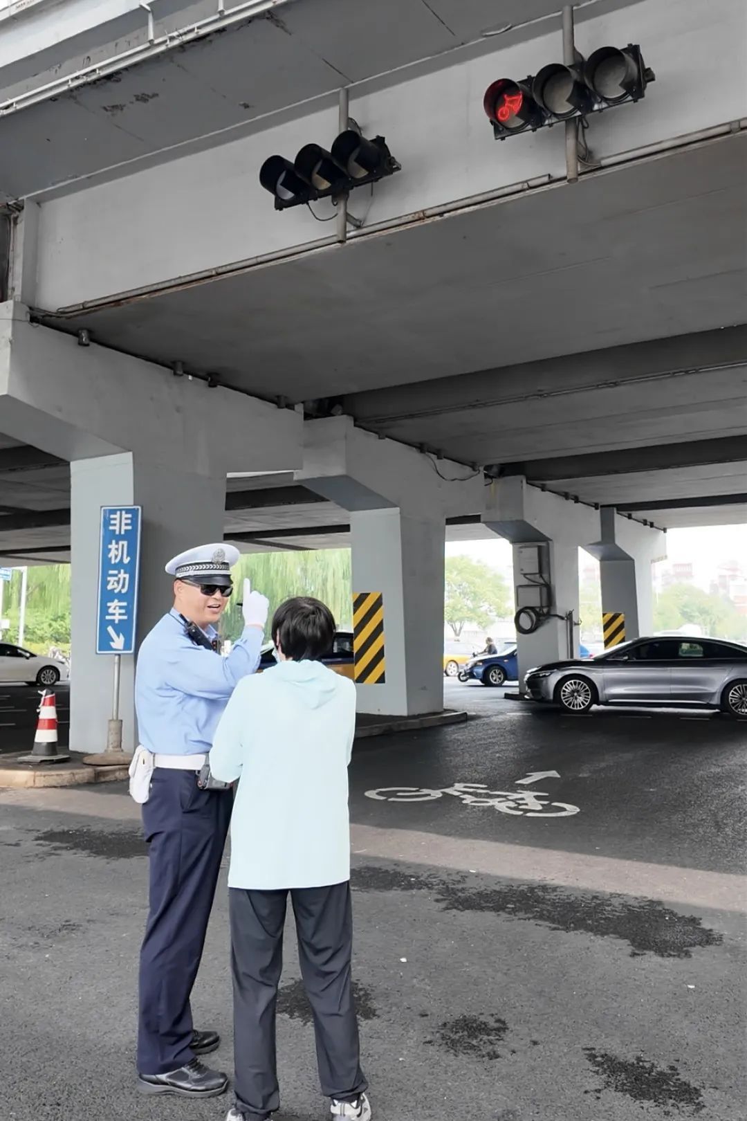 1小时处罚80多起！北京交警严查这类违法行为