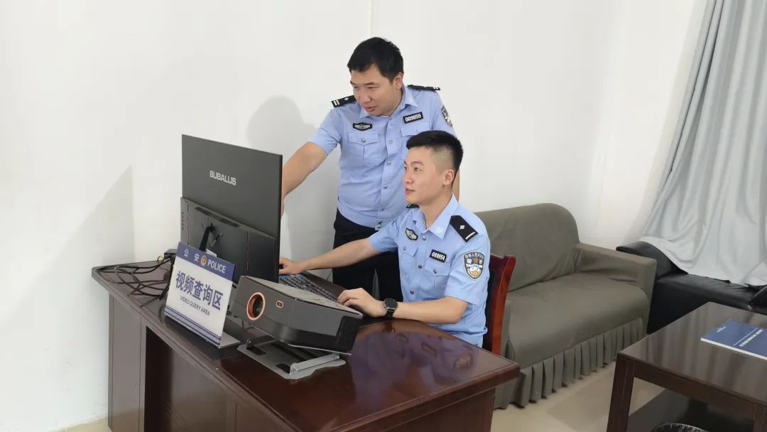 “流量恶霸”,刑拘! “流量恶霸”,刑拘!