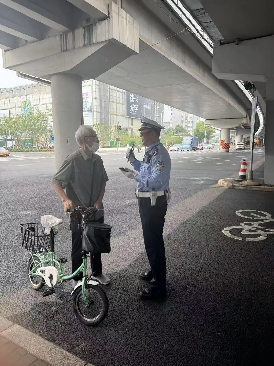 1小时处罚80多起！北京交警严查这类违法行为
