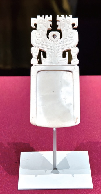 青铜甲骨话殷商 青铜甲骨话殷商