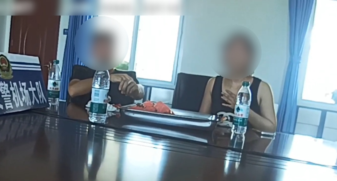 “你们真是帮了很大忙！”