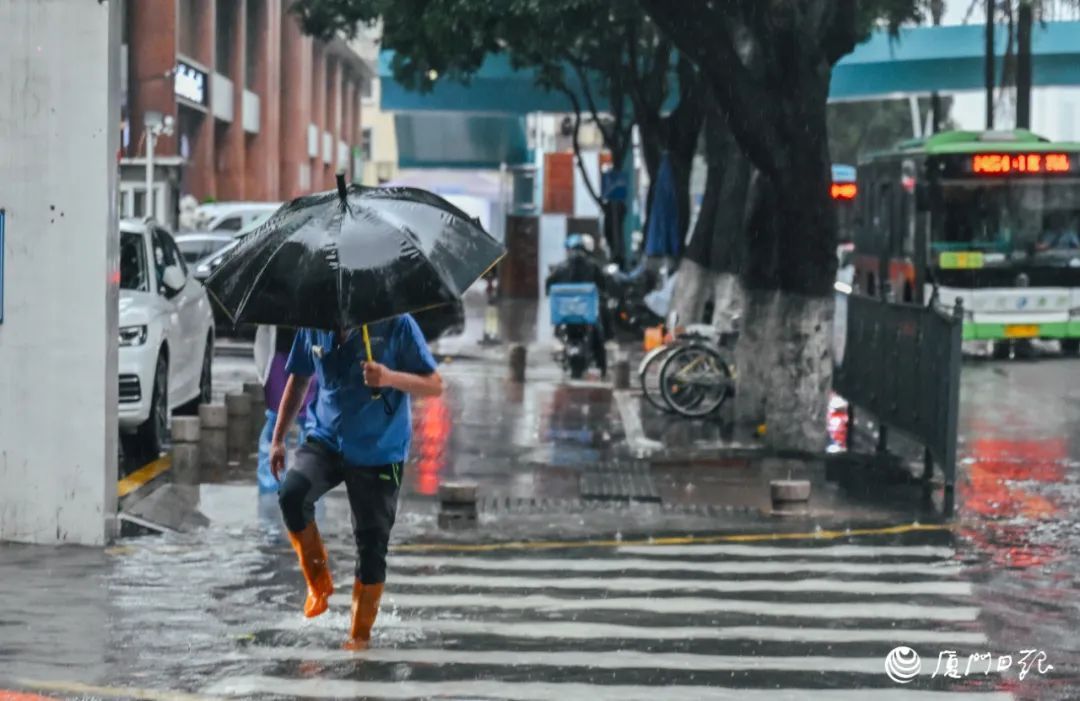 福建暴雨预警降级！雨势减弱，防御不可放松！