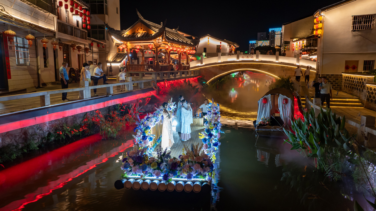 组图丨走进龙岩连城“夏夜童话”非遗奇妙夜 组图丨走进龙岩连城“夏夜童话”非遗奇妙夜