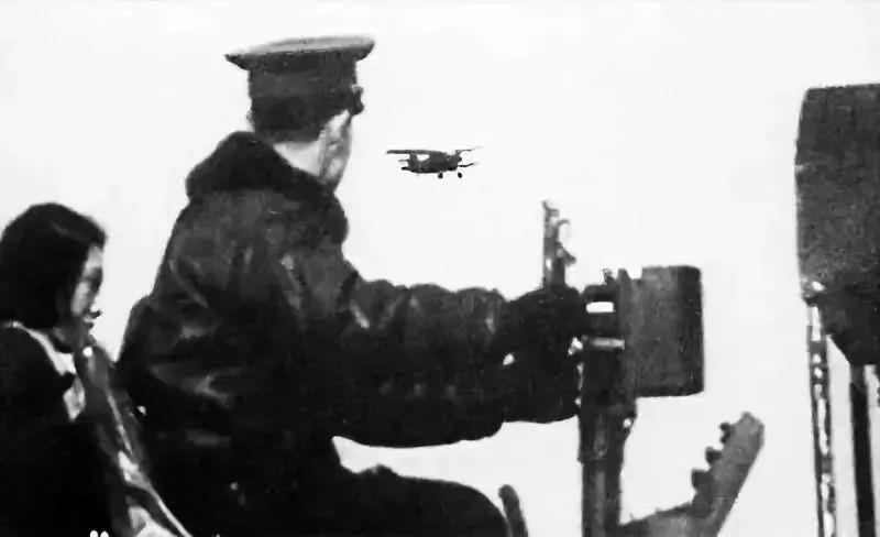 60多年前，他带头研制的无人机就已经试飞成功