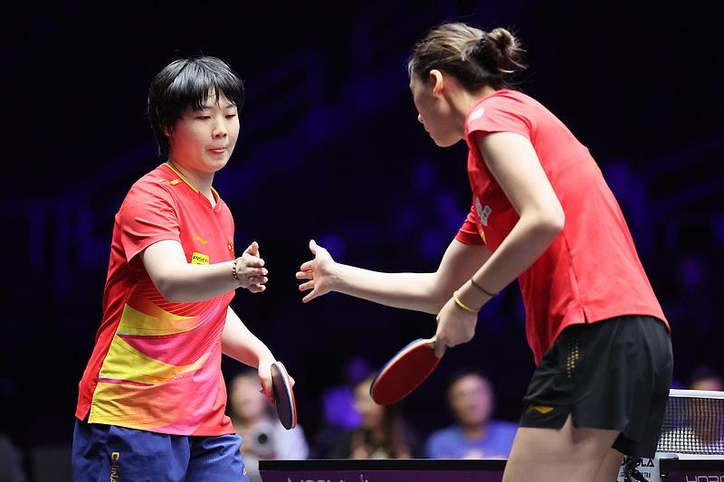 爆冷赢孙颖莎、逆转早田希娜，陈熠黑马狂奔进决赛