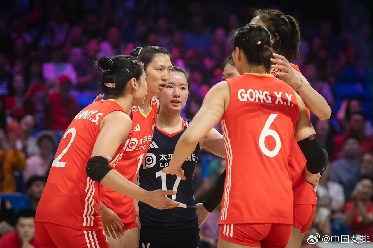 3:2逆转德国队,中国女排世联赛美国站三连胜 3:2逆转德国队,中国女排世联赛美国站三连胜