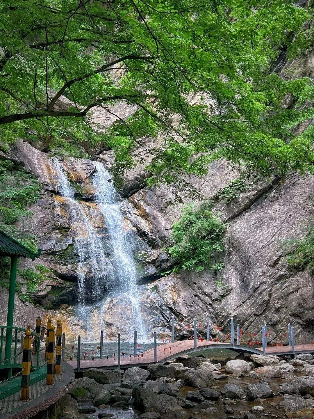西安继续高温预警，陕西发布风险提示！立减10℃，这里有避暑秘境推荐→