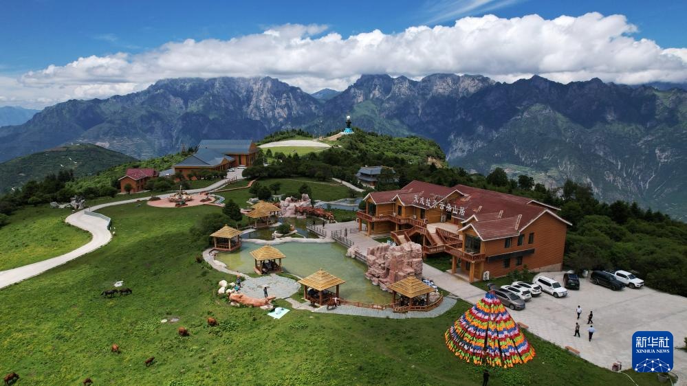 甘肃舟曲:“簪花之路”风景廊道激活文旅新动能 甘肃舟曲:“簪花之路”风景廊道激活文旅新动能