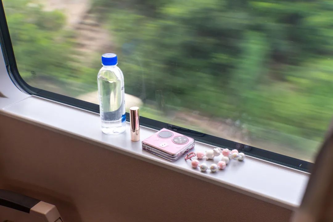 为何高铁F座如此受欢迎？