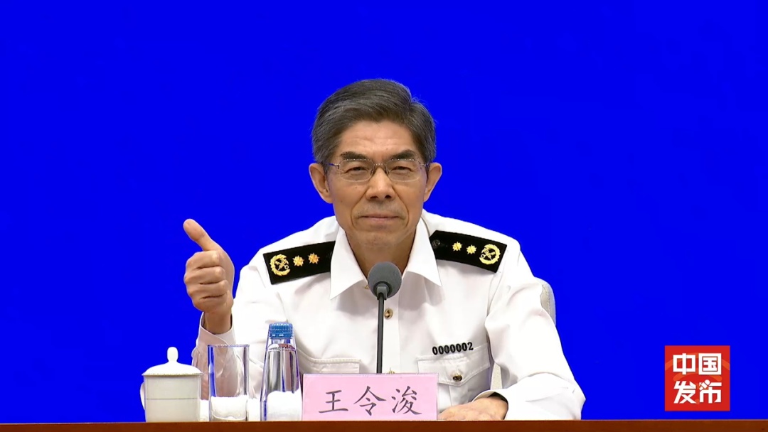 海关总署副署长,发布会上教鉴定Labubu秘诀 海关总署副署长,发布会上教鉴定Labubu秘诀