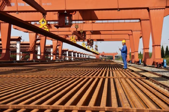 为何高铁F座如此受欢迎？这些“黑科技”让它与众不同