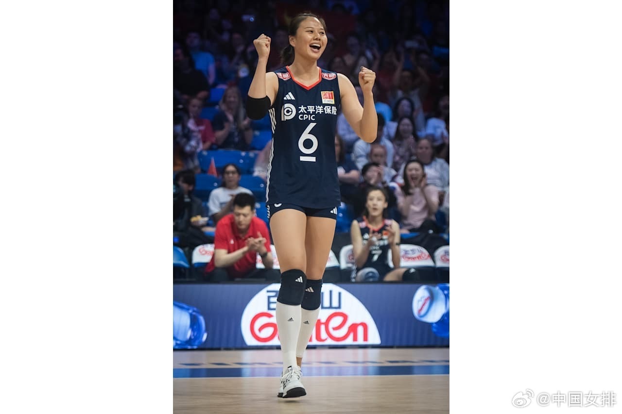 3:2逆转美国队！世联赛美国站中国女排四连胜收官