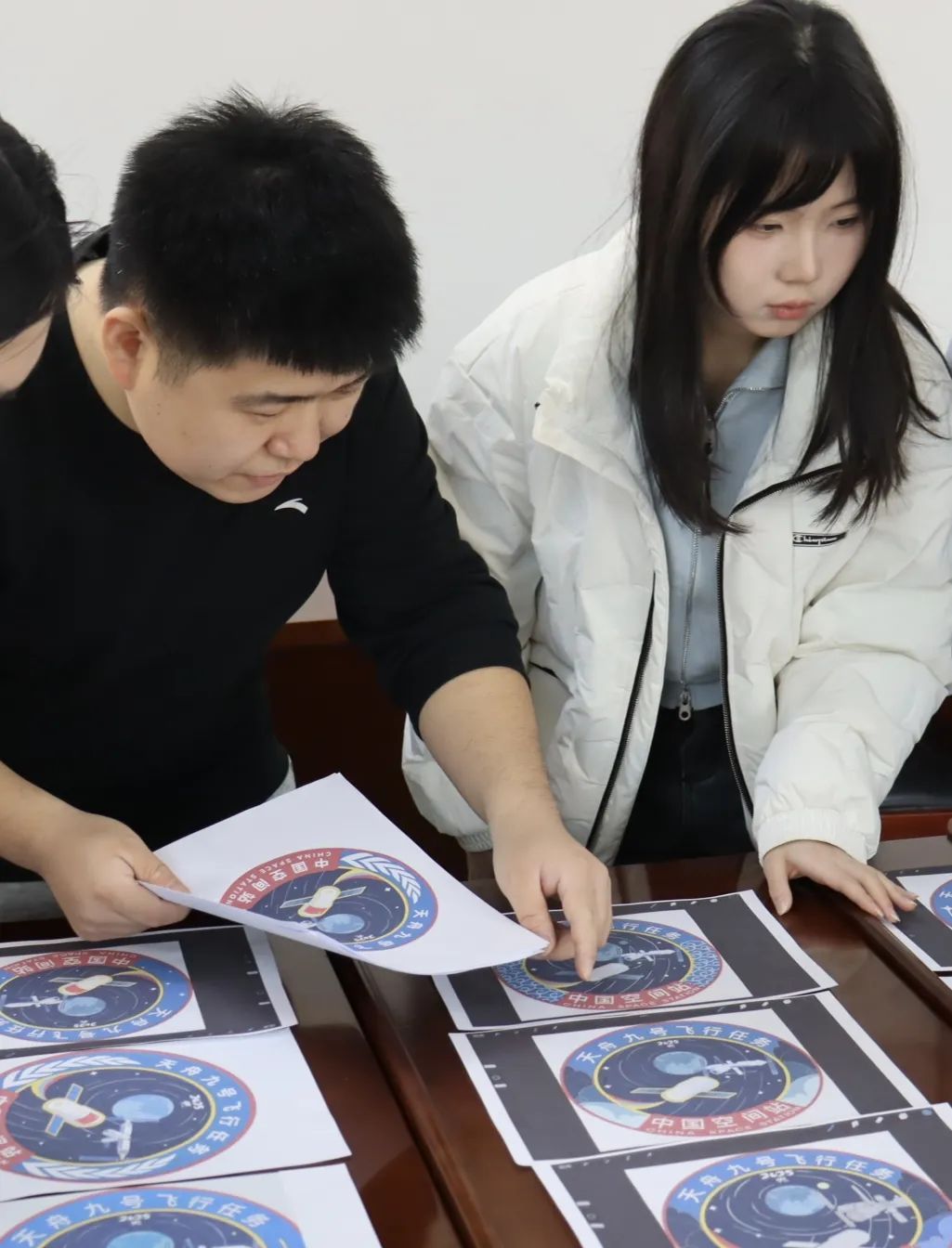 发射准备就绪,天舟九号任务标识隐藏这些“彩蛋” 发射准备就绪,天舟九号任务标识隐藏这些“彩蛋”