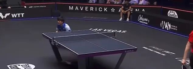 王楚钦4:0横扫！张本智和“哑火”，表情亮了