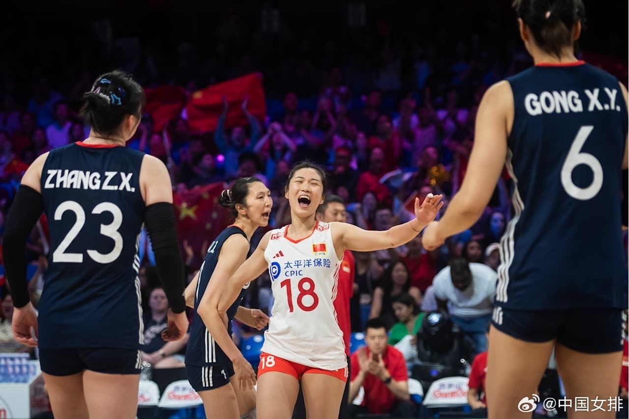 3:2逆转美国队！世联赛美国站中国女排四连胜收官