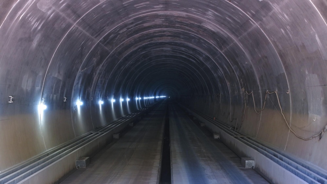 设计时速350公里！这条高铁建设取得重大突破