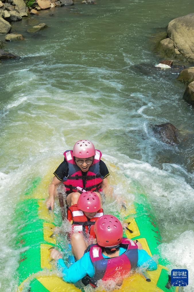 高温催生暑期清凉经济 高温催生暑期清凉经济