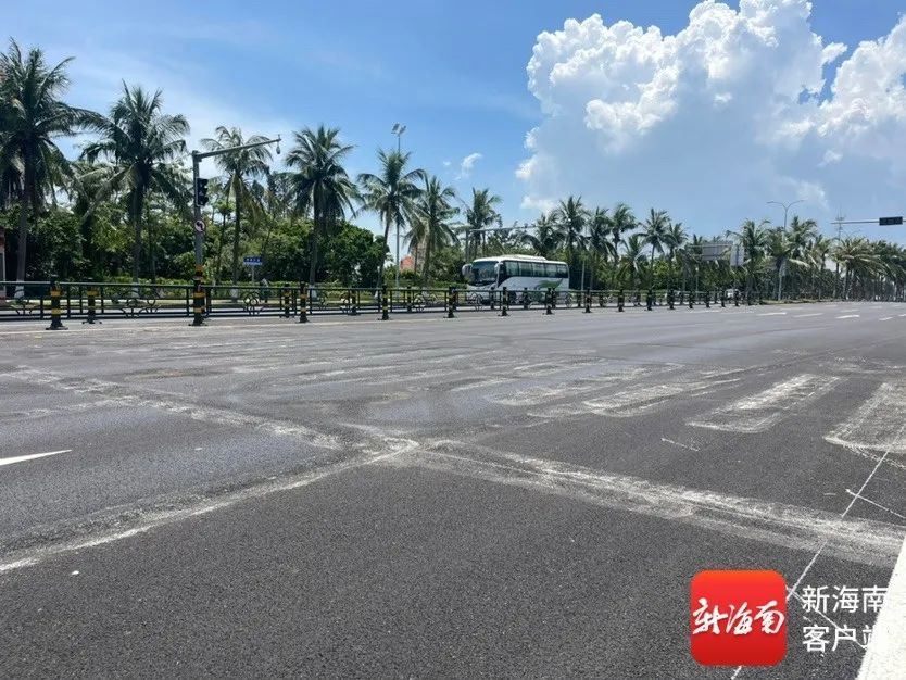 “回家多绕好几公里!”海口一路段多处禁止左转,交警回应→ “回家多绕好几公里!”海口一路段多处禁止左转,交警回应→