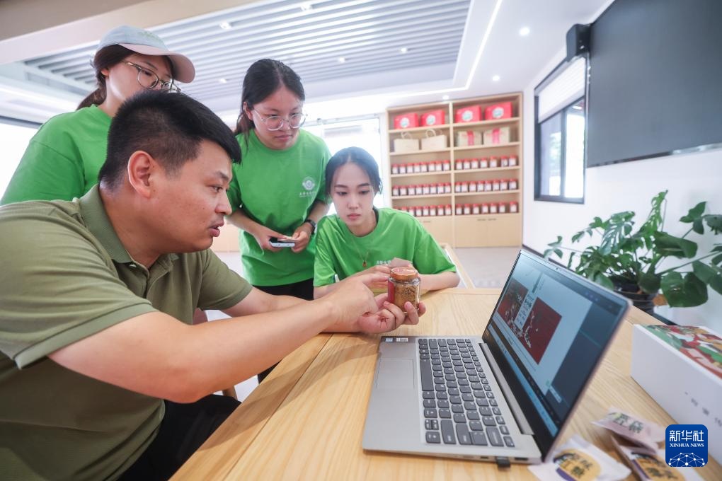 浙江诸暨：文化特派员助力乡村振兴