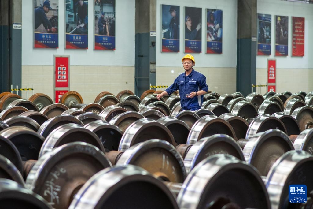 浙江杭州：做好防暑降温工作 保障铁路货运通畅