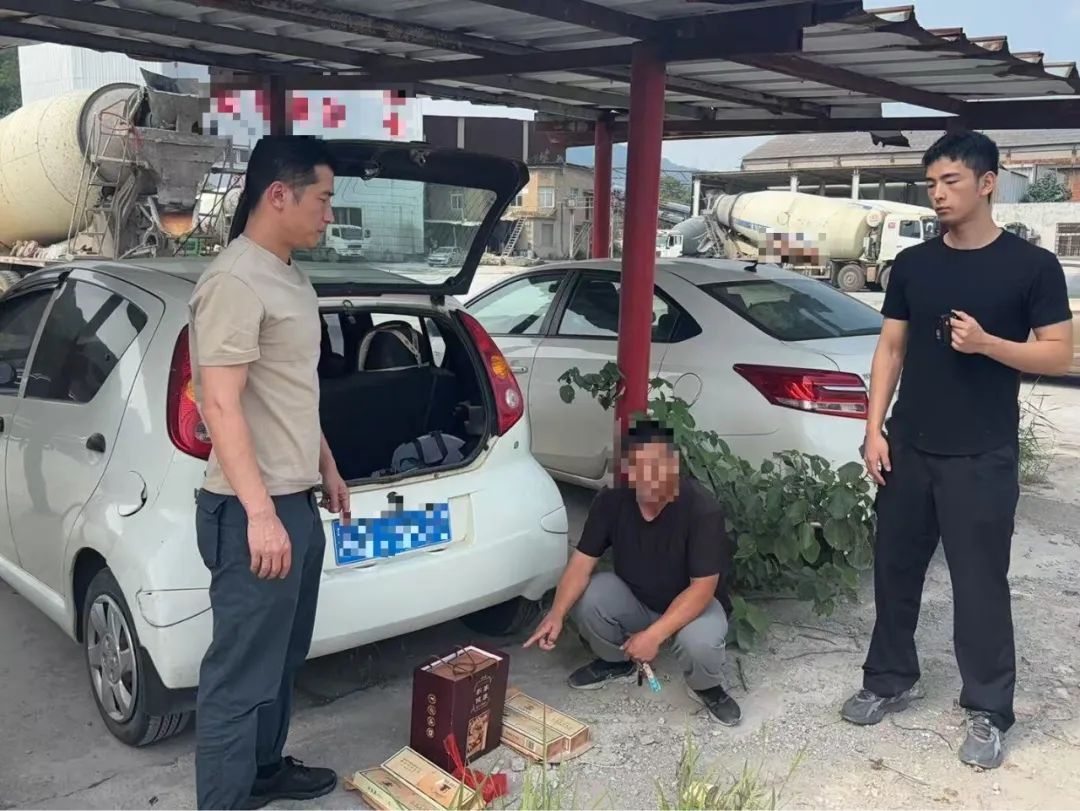 @所有车主 你大意，他得意！离车记得关窗落锁！