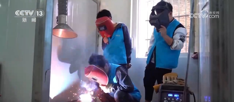 六大领域+三类群体+3000万人次 我国开展大规模职业技能培训行动 六大领域+三类群体+3000万人次 我国开展大规模职业技能培训行动