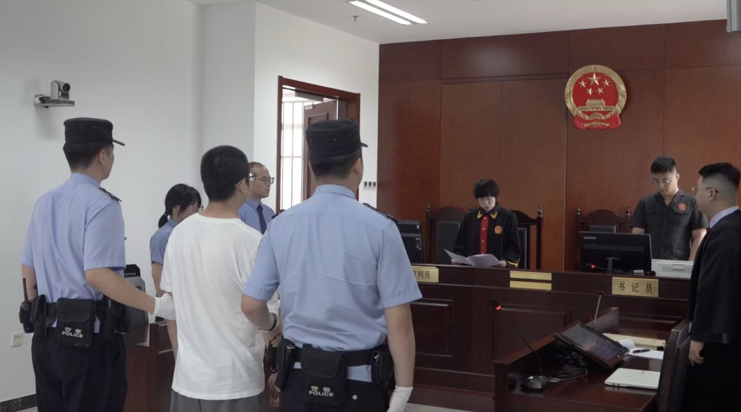 男子售卖“内部渠道泡泡玛特”盲盒,涉案金额高达110余万元!制售者均已判刑 男子售卖“内部渠道泡泡玛特”盲盒,涉案金额高达110余万元!制售者均已判刑