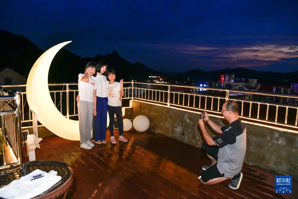 宝藏之城丨贵州克度：“天文小镇”成研学打卡热地